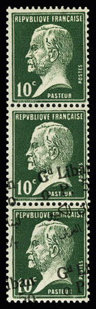 10c Pasteur. Bande verticale de 3 tenant à 2 Grand