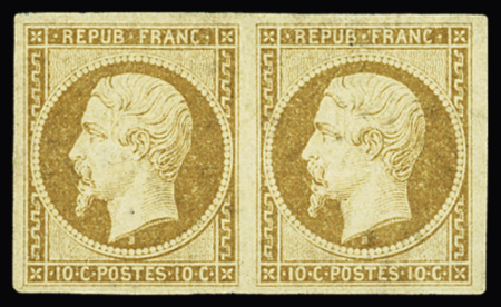 N° 9 10c bistre en paire neuve, belle marge, pleine