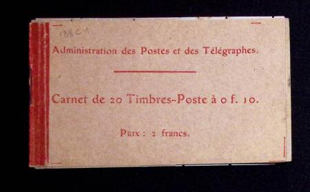 N° 138-C 1, 20 timbres à 10c rouge, un bloc de 6