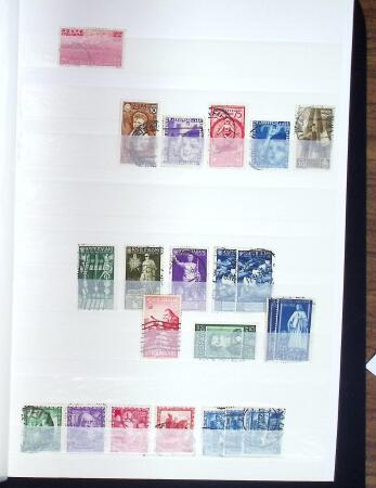 1840-1990 Lot d'Italie avec des timbres neufs et oblitérés