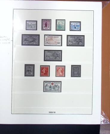 1849-1971 Collection en 3 albums en neufs et en oblitérés