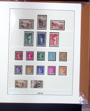 1849-1971 Collection en 3 albums en neufs et en oblitérés