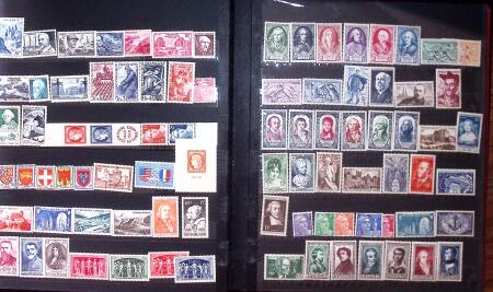 1852-1982 Collection d'oblitérés et stock en 3 classeurs,