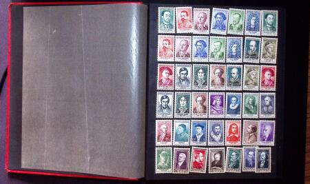 1852-1982 Collection d'oblitérés et stock en 3 classeurs,
