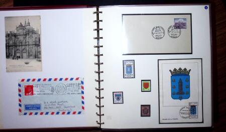 THEMATIC COLLECTION of sea shells in 9 albums