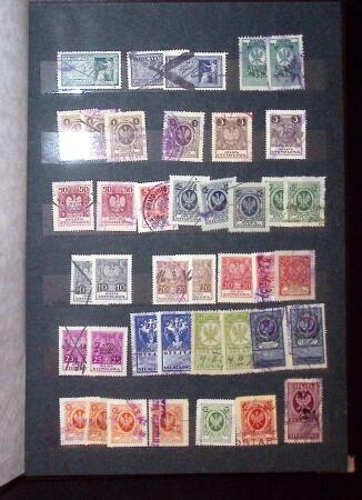 1918-2009 Strong collection of Poland incl. Essays,