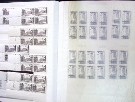 1947-48 Collection sur la thématique de la Place