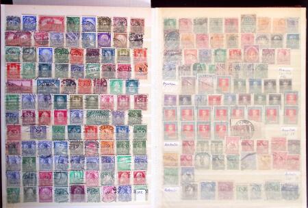 1900-40, Lot of almost 4000 PERFINS from a range of