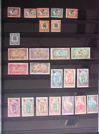 1894-1966, Collection principalement neuve en un album,