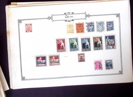 1852-1980 All World Collection in 31 albums and stockbooks,