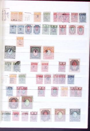 1852-1980 All World Collection in 31 albums and stockbooks,
