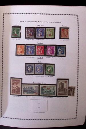 1860-2014, Collection de France en huit albums et classeurs,