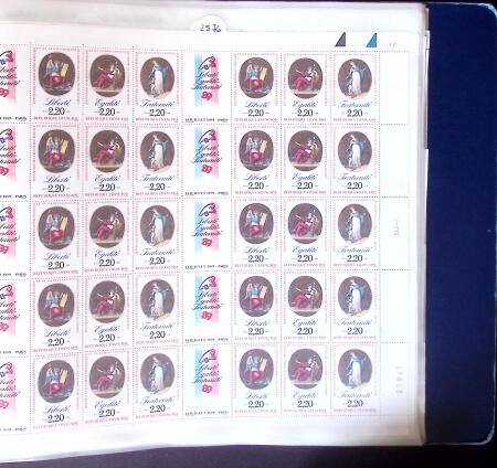 1982-2012, Partie neuve en trois albums (dont un de