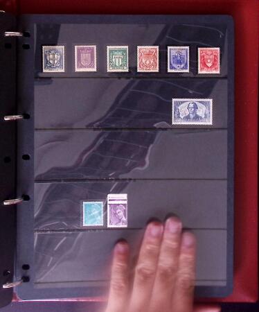 c1930-2004, Collection de France en six classeurs,