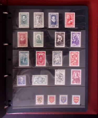 c1930-2004, Collection de France en six classeurs,