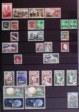 Collection de neuf sans charnière, entre le n° 17