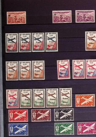 Collection de neuf sans charnière, entre le n° 17