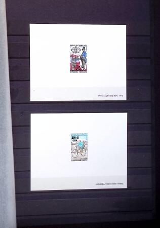Collection de neuf sans charnière, entre le n° 17