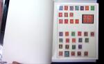 1962 Ensemble important en 10 albums et une boite avec