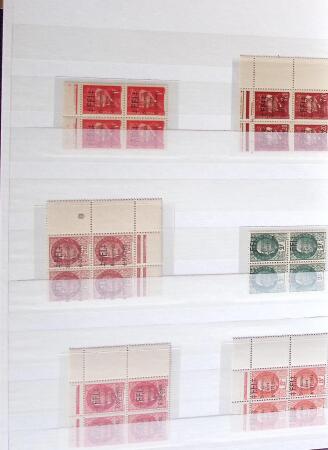 1940-45, LIBÉRATION: Très beau lot en quatre classeurs,