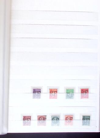 1940-45, LIBÉRATION: Très beau lot en quatre classeurs,