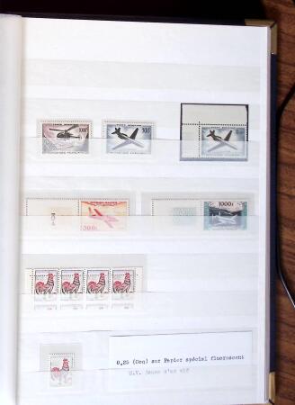 1940-45, LIBÉRATION: Très beau lot en quatre classeurs,