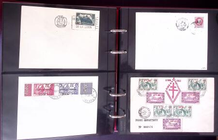 1940-45, LIBÉRATION: Très beau lot en quatre classeurs,