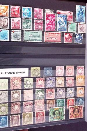 1880-2001 All-world collection in 54 albums and stockbooks
