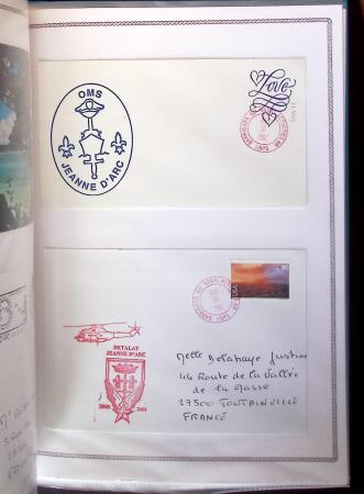1964-2010 8 beaux classeurs de Poste Navale: porte-hélicoptères