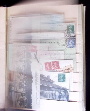 1880-1945 Enorme classeur de cartes postales avec toutes