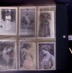 1900-1930 Un classeur contenant un peu plus de 500