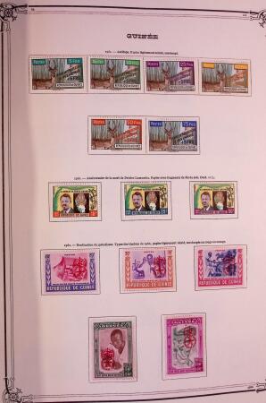 Collection de timbres d'Algérie en 1 album, MADAGASCAR