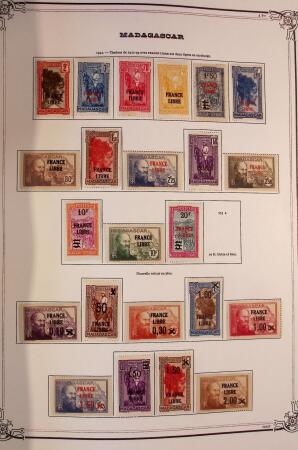 Collection de timbres d'Algérie en 1 album, MADAGASCAR