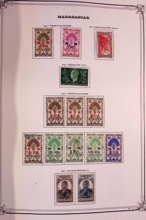 Collection de timbres d'Algérie en 1 album, MADAGASCAR