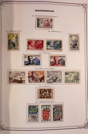 Collection de timbres d'Algérie en 1 album, MADAGASCAR