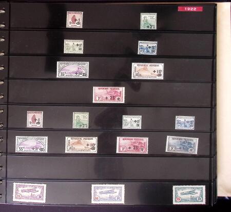 1849-1968 Collection en deux albums Safe dont 136**,