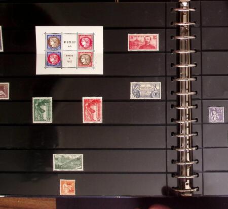 1849-1968 Collection en deux albums Safe dont 136**,