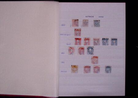 1850-1960 Small collection of Austria in two stockbooks,