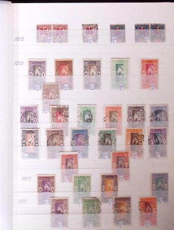 1900-73, Ensemble de neufs et d'oblitérés en un classeur