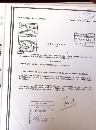 1945-2010 Collection sur la Poste Navale avec des milliers