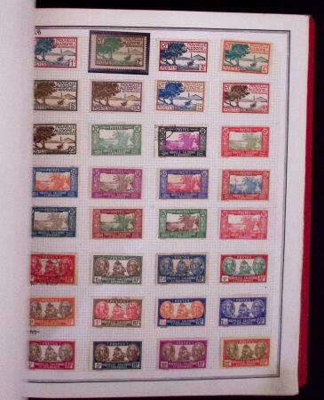 1860-1960 Collection de colonies en trois albums, à