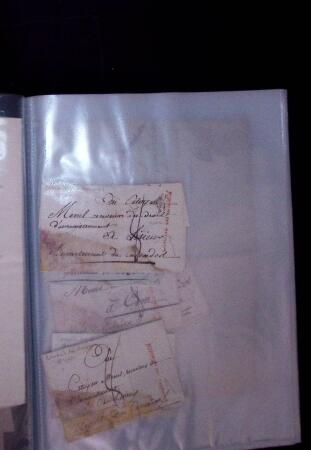 1646-1850 Ensemble classé en une boite , 1 gros classeur,