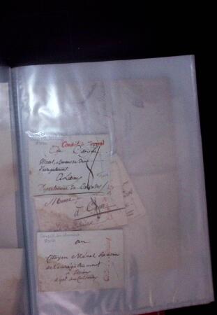 1646-1850 Ensemble classé en une boite , 1 gros classeur,