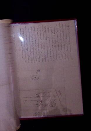1646-1850 Ensemble classé en une boite , 1 gros classeur,