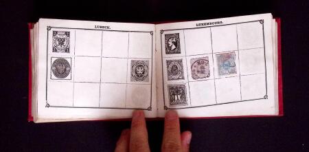 1849-1905 Old-time all world collection in small Maury