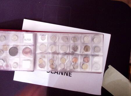 Pieces 200-1999 Collection de pièces et billets en
