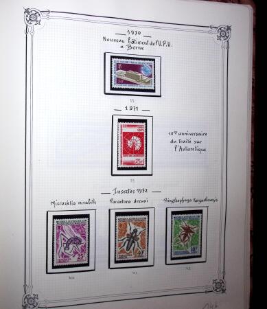 1948-1977 Jolie petite collection avec des timbres