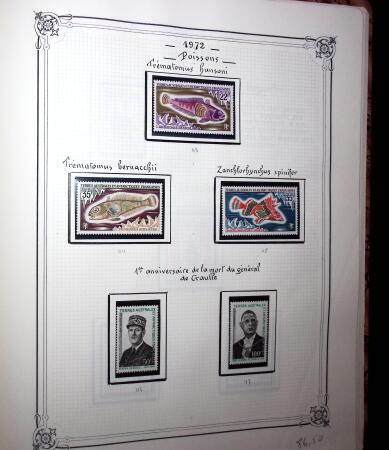 1948-1977 Jolie petite collection avec des timbres