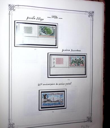 1948-1977 Jolie petite collection avec des timbres
