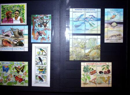 Collection de neufs sans charnière avec qq Type Groupe